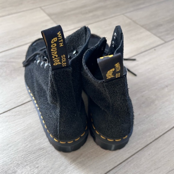 NWT Dr. Martens, 1460 Hairy Suede Lace Up Boots Unisex Men’s 9/Women’s 10 - Picture 5 of 8